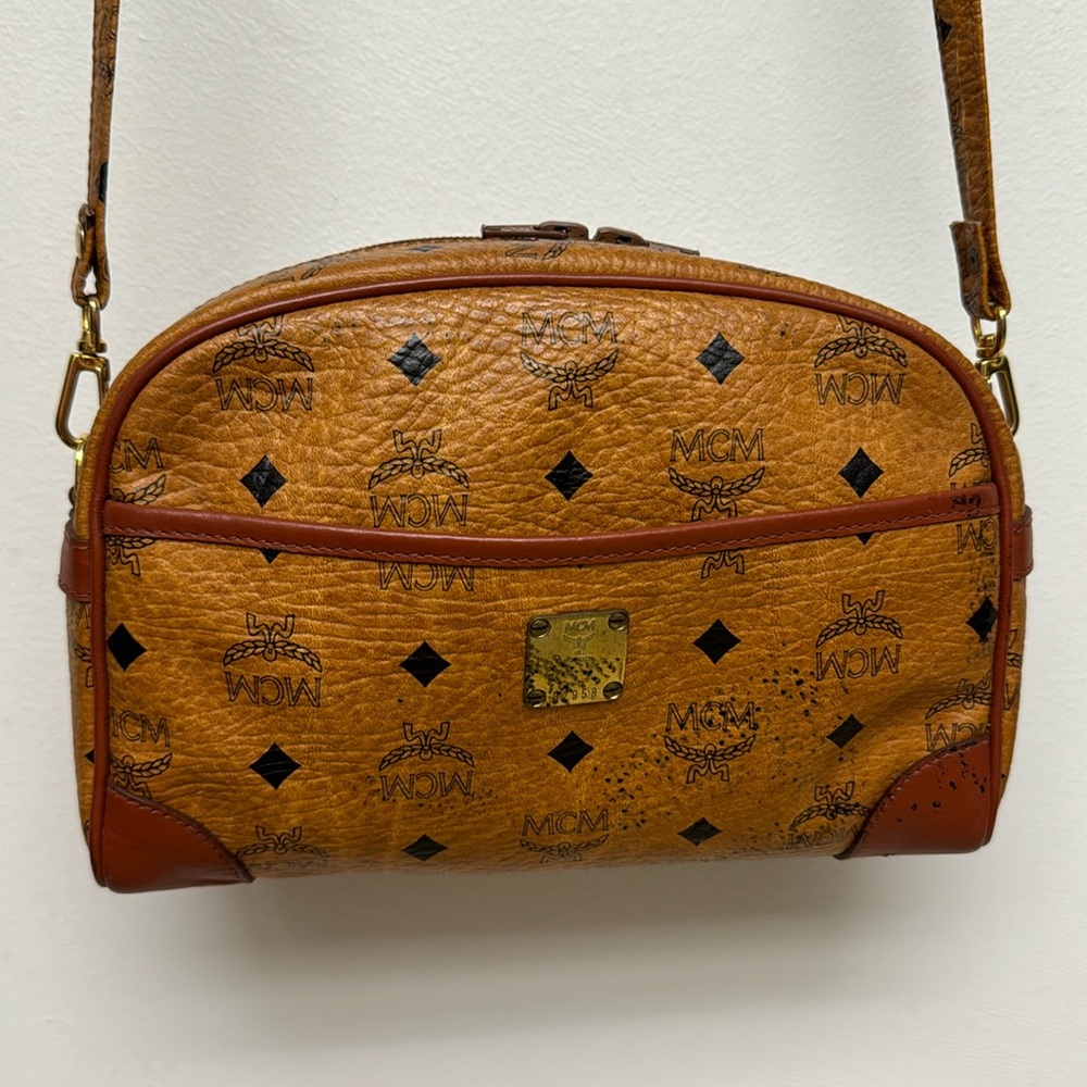 Rare authentic vintage 1980s  designer MCM Muchen West Germany golf bag